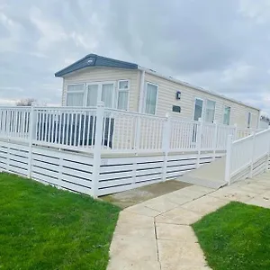 U6 Sand Le Mere Holiday Village Holiday home Tunstall (East Riding of Yorkshire)
