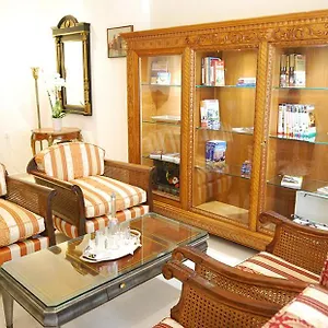 Center Boutique 3 Bedroom Penelope Apartment Heraklion (Crete)